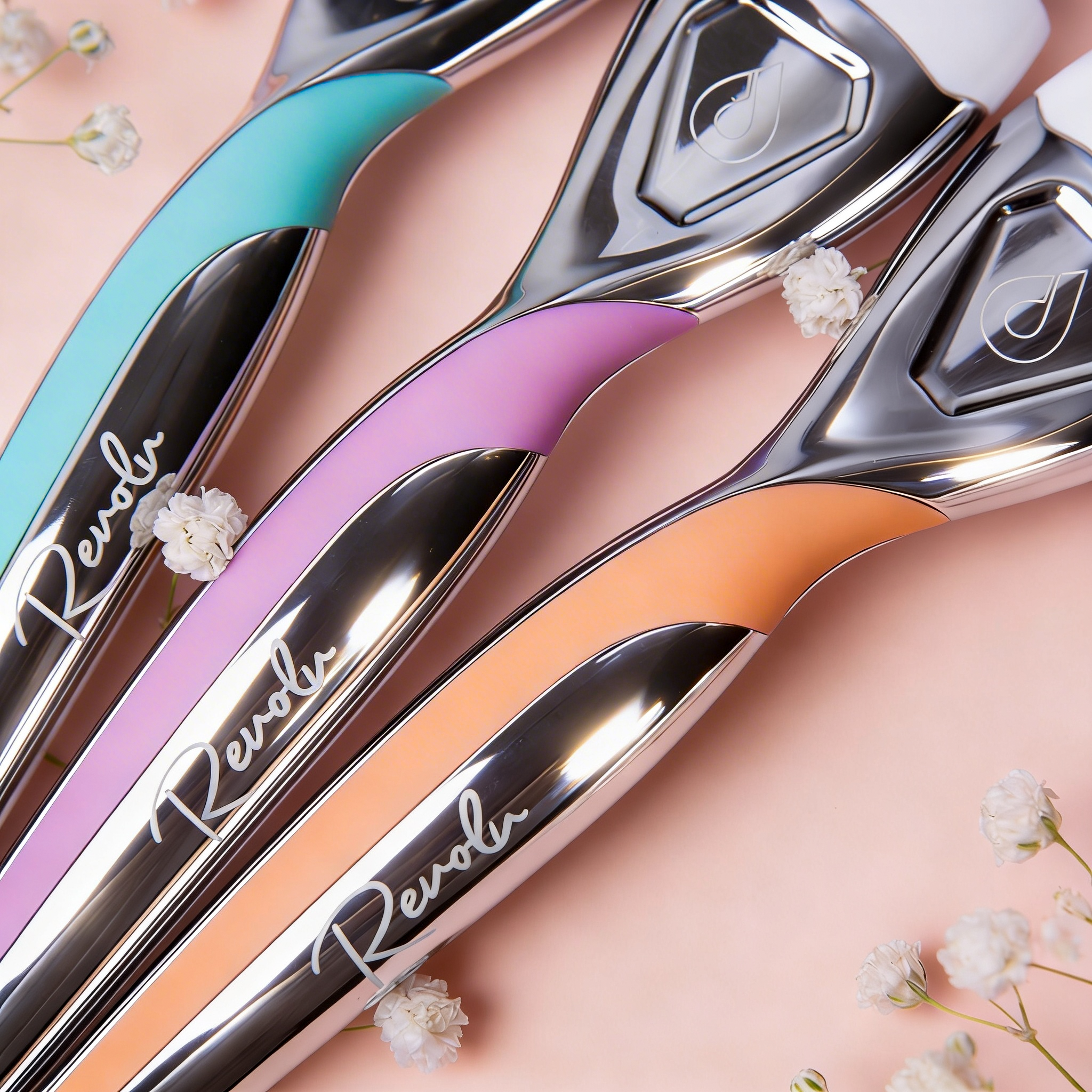 Revolv Razor Women