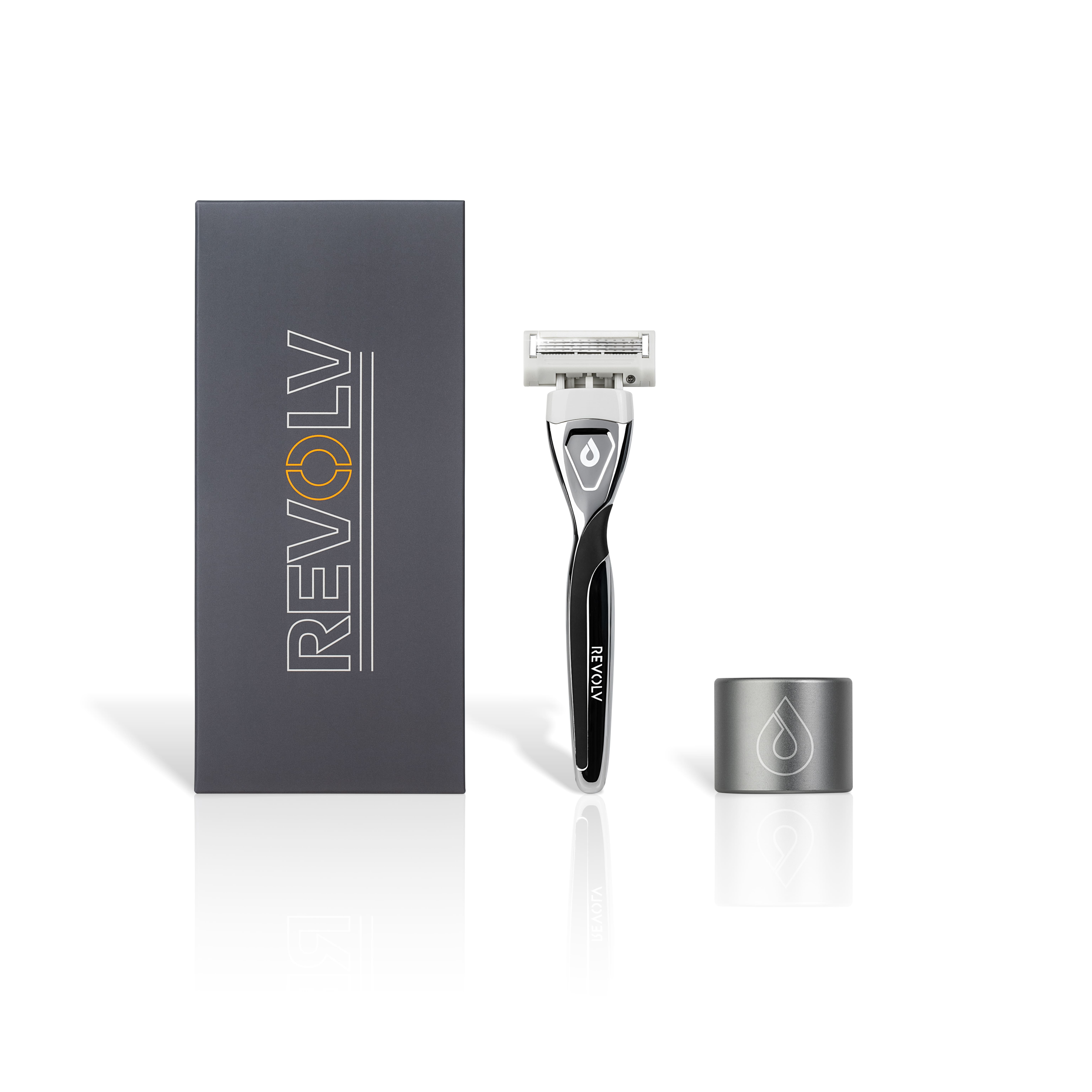 The Core Setup - Razor + 2 Cartridges (4 Shaving Sides)